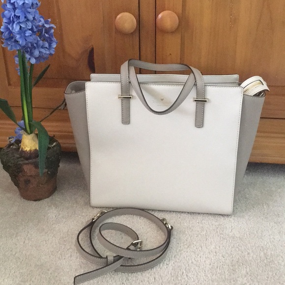 kate spade Handbags - 💌Kate Spade Large Hayden bag💌